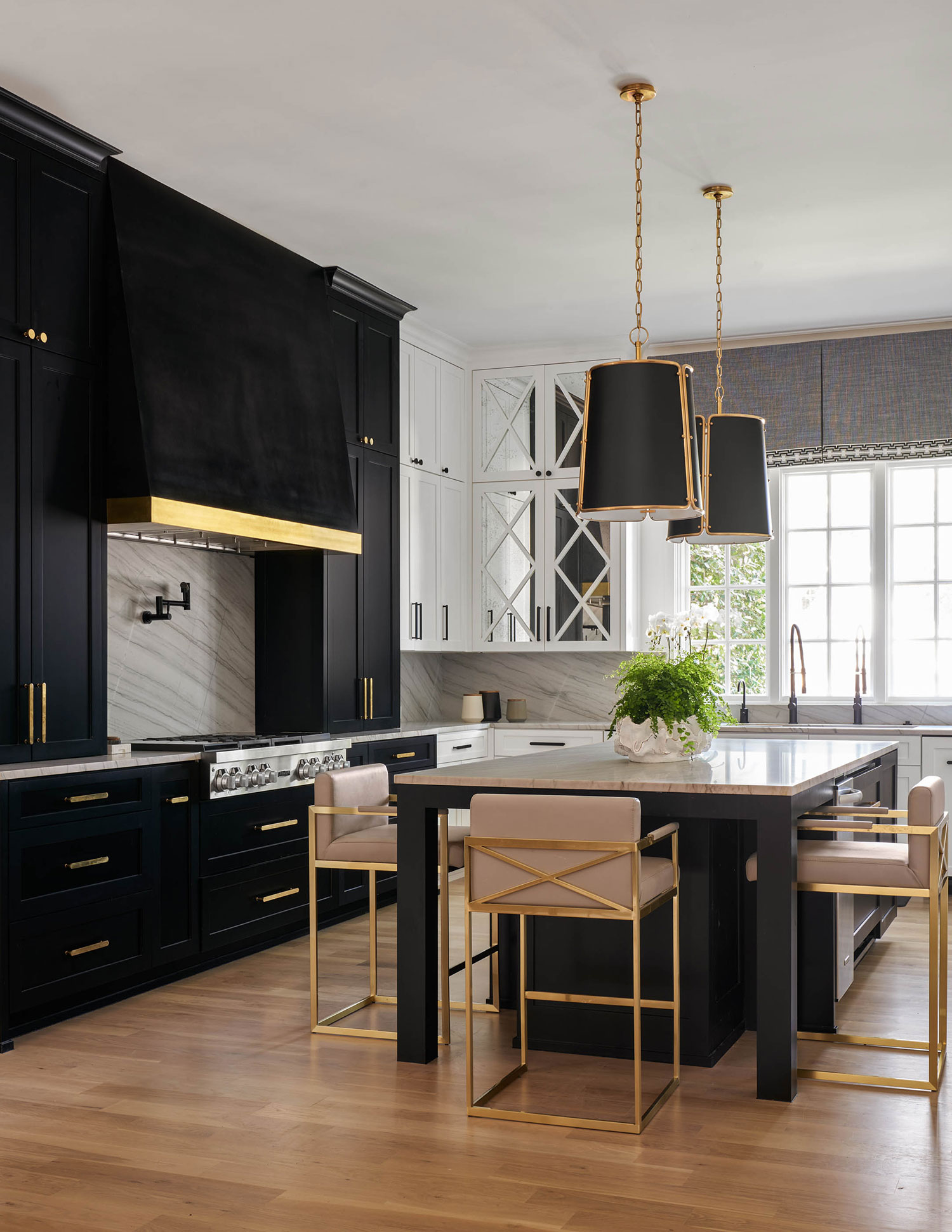 Top Kitchen Decor Ideas to Elevate Your Space in 2022